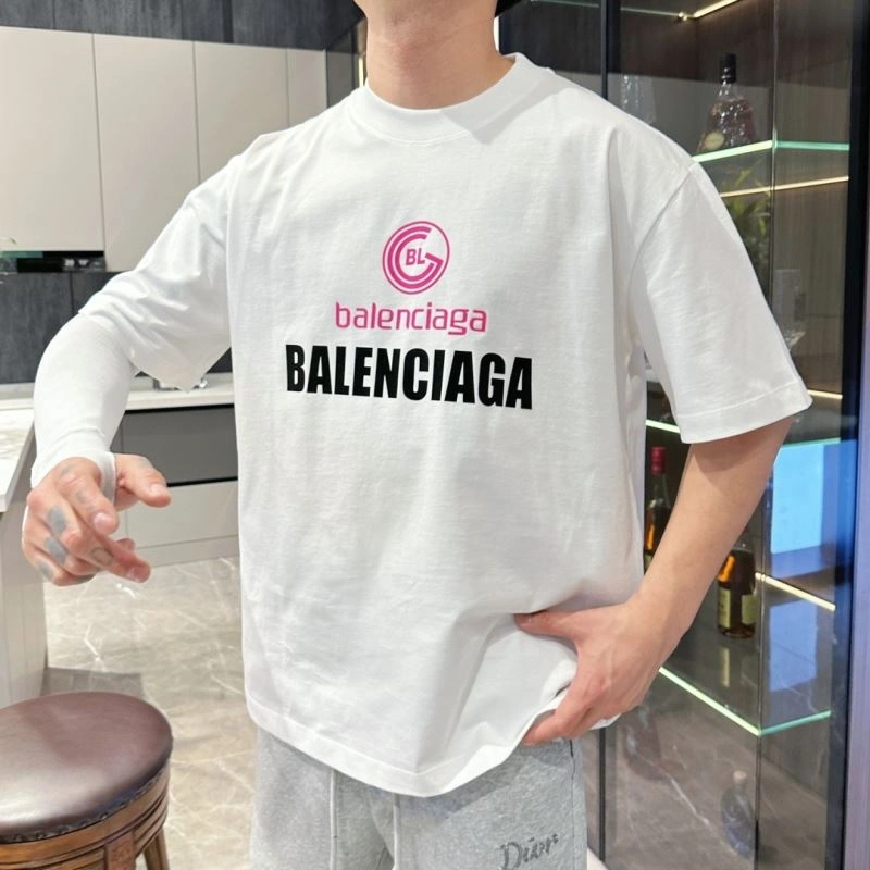 Balenciaga T-Shirts UrbanChic 96954