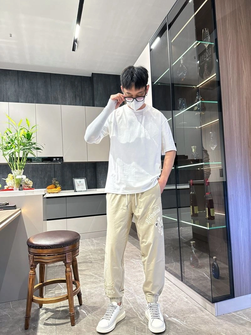 Balenciaga T-Shirts Unique 96956