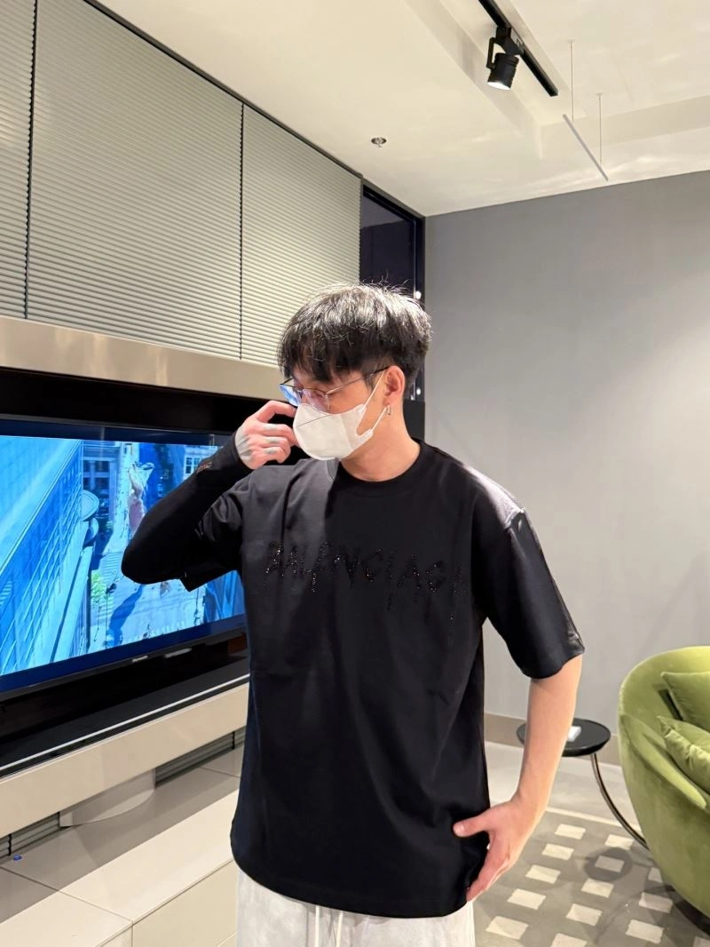 Popular Balenciaga T-Shirts 96946