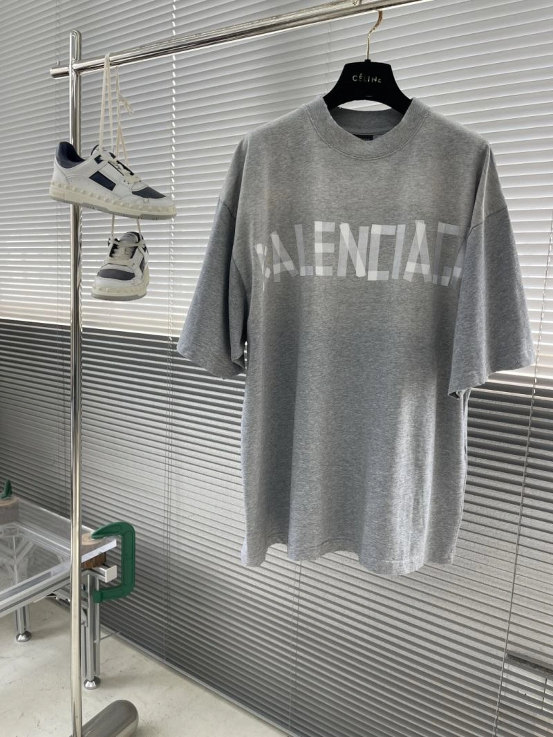 Sleek Balenciaga T-Shirts 96972