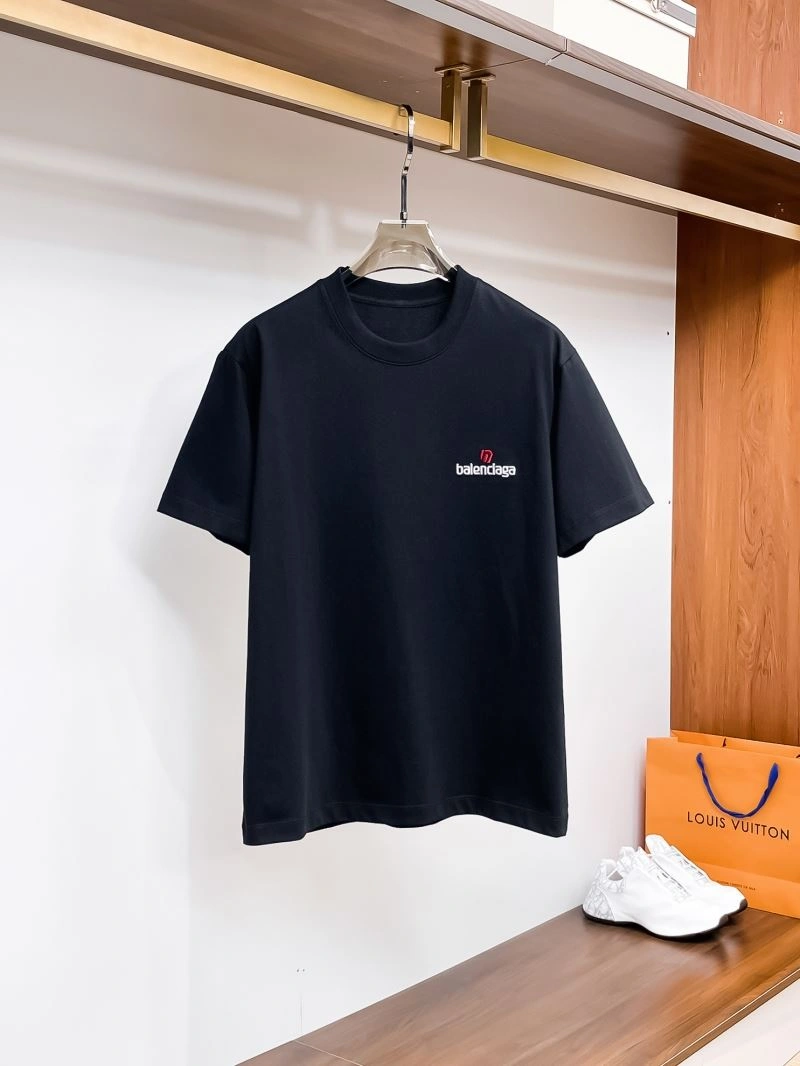 Balenciaga T-Shirts Sleek 96927