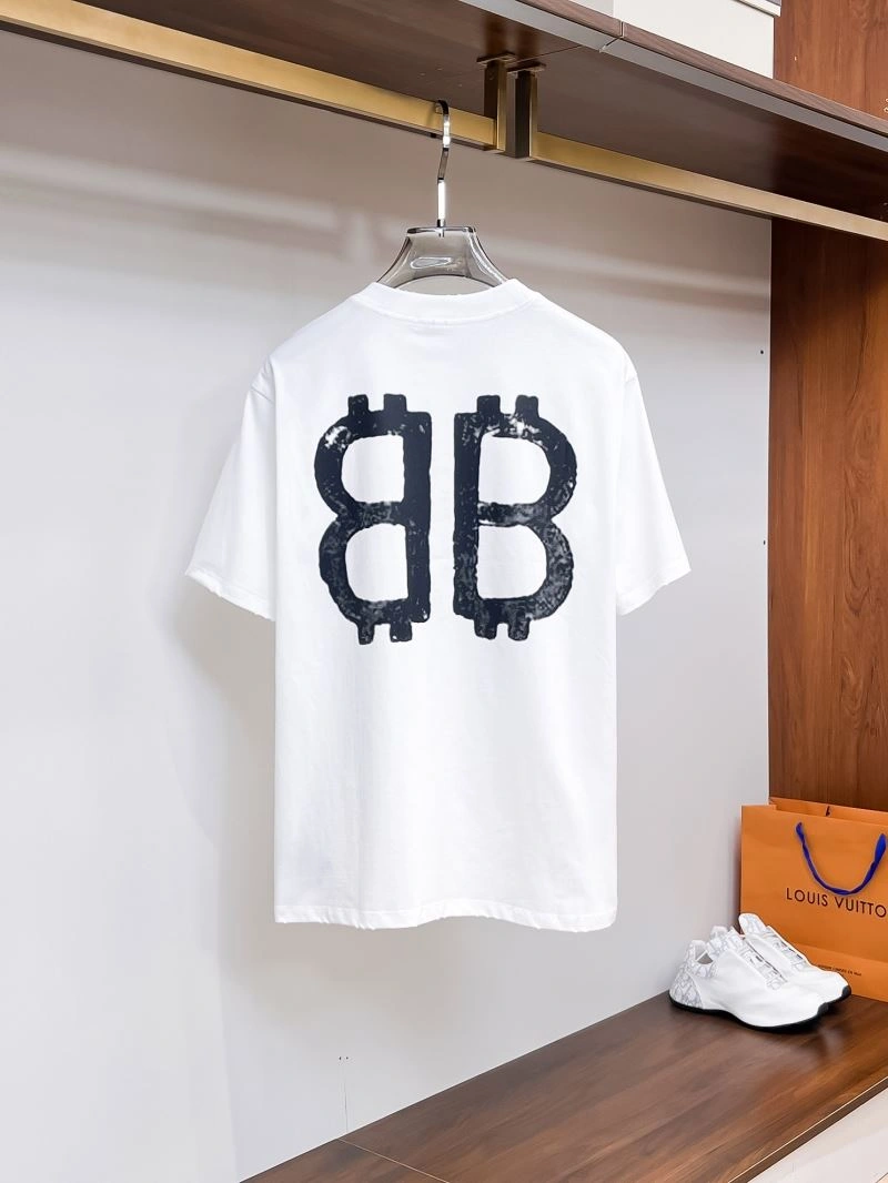 Elegant Balenciaga T-Shirts 96938
