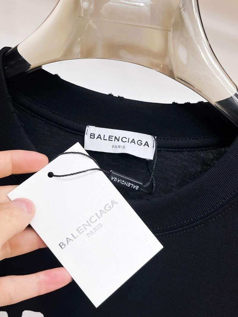 Resilient Balenciaga T-Shirts 96931