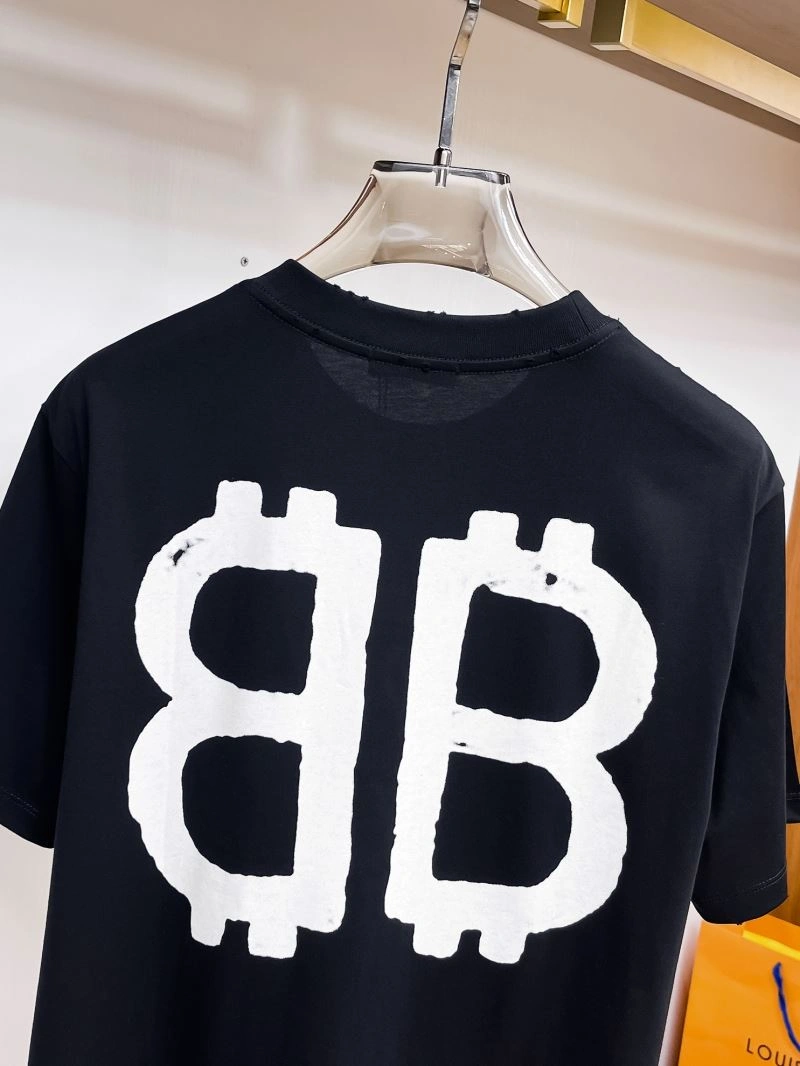 Resilient Balenciaga T-Shirts 96931