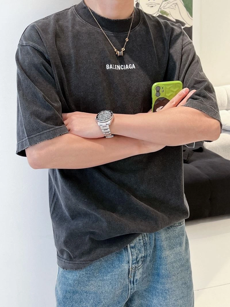 Elegant Balenciaga T-Shirts 96955