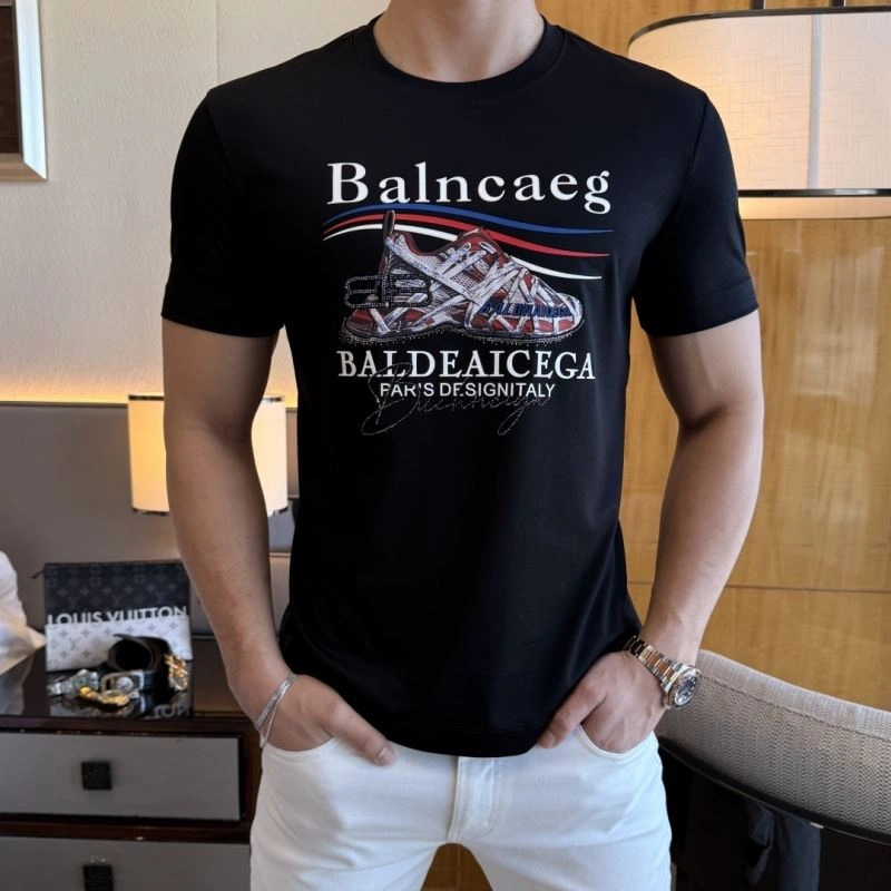 Trendsetting Balenciaga T-Shirts 96923