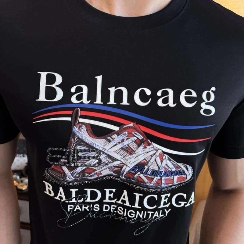 Trendsetting Balenciaga T-Shirts 96923