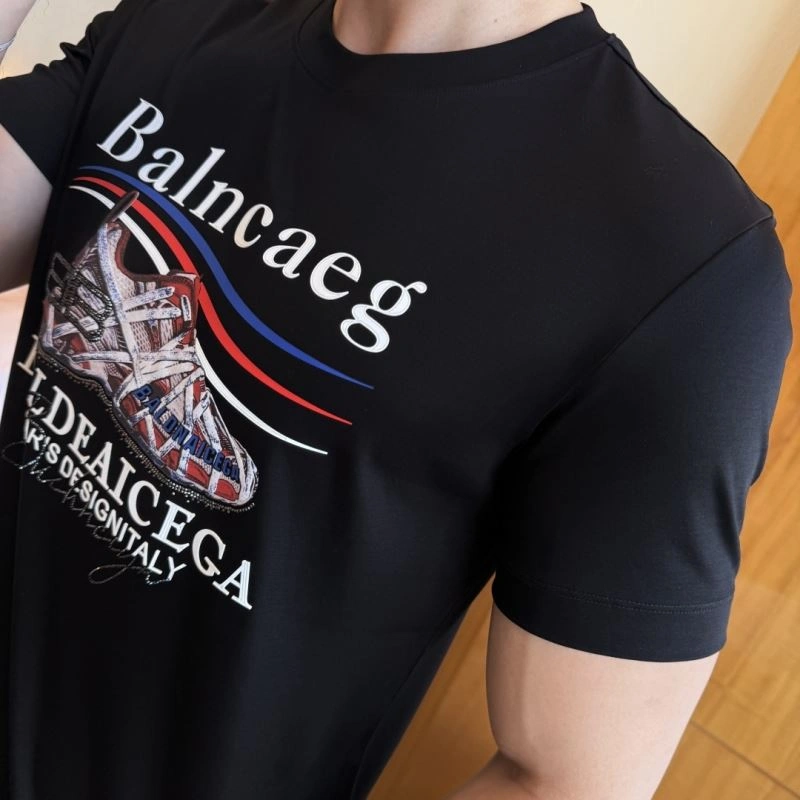 Trendsetting Balenciaga T-Shirts 96923