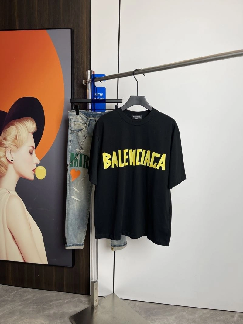 Chic Balenciaga T-Shirts 96917
