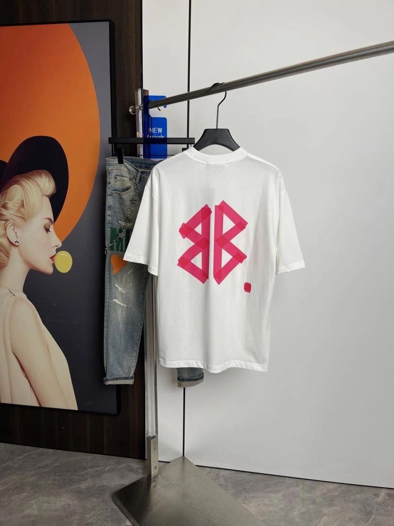 Chic Balenciaga T-Shirts 96917