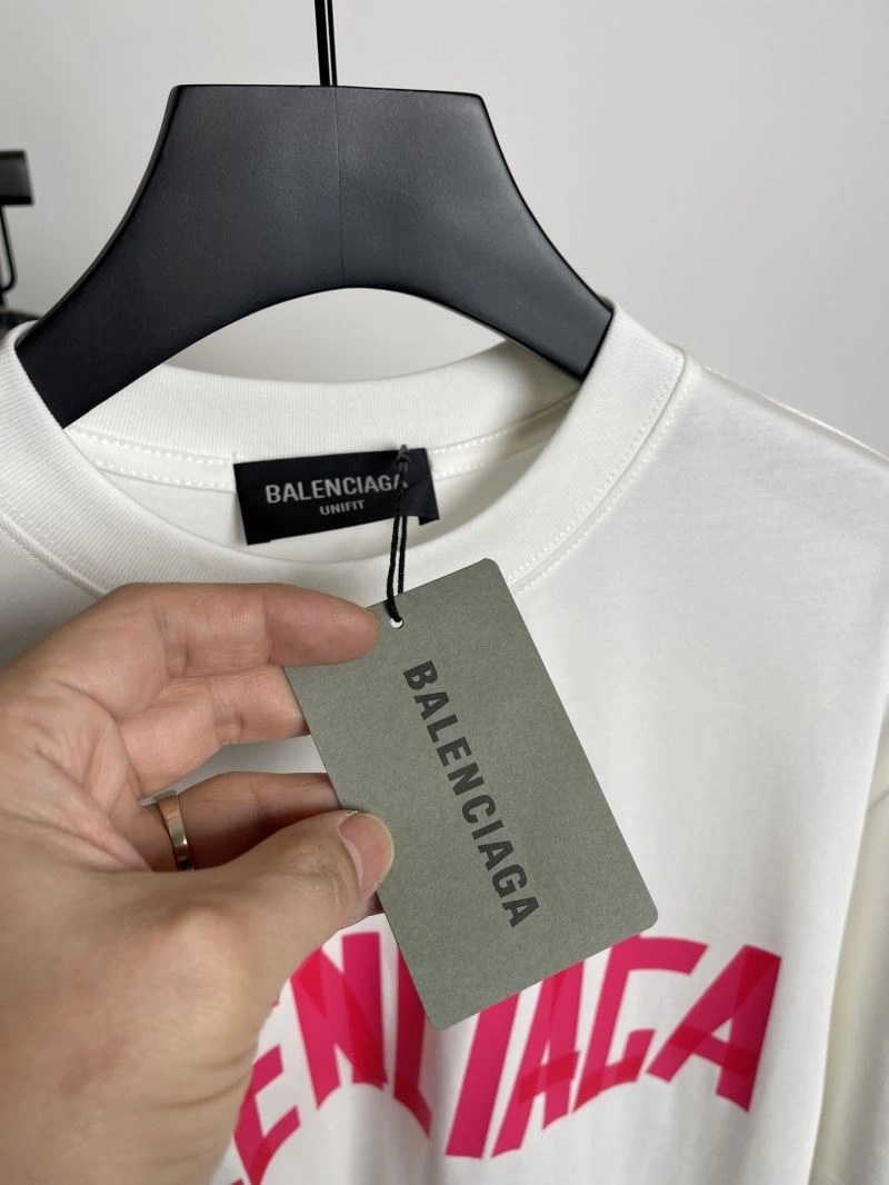 Chic Balenciaga T-Shirts 96917