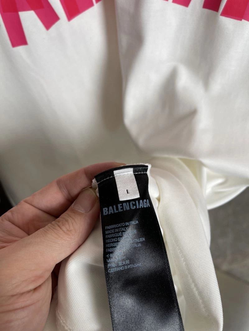 Chic Balenciaga T-Shirts 96917