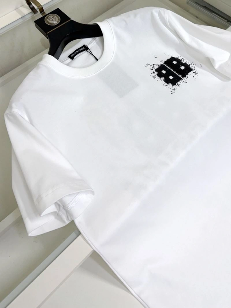 Balenciaga T-Shirts Snug 96902