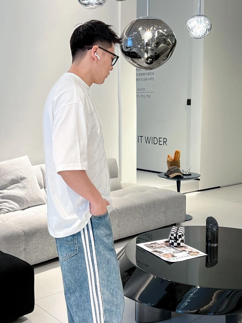 Balenciaga T-Shirts Efficient 96904