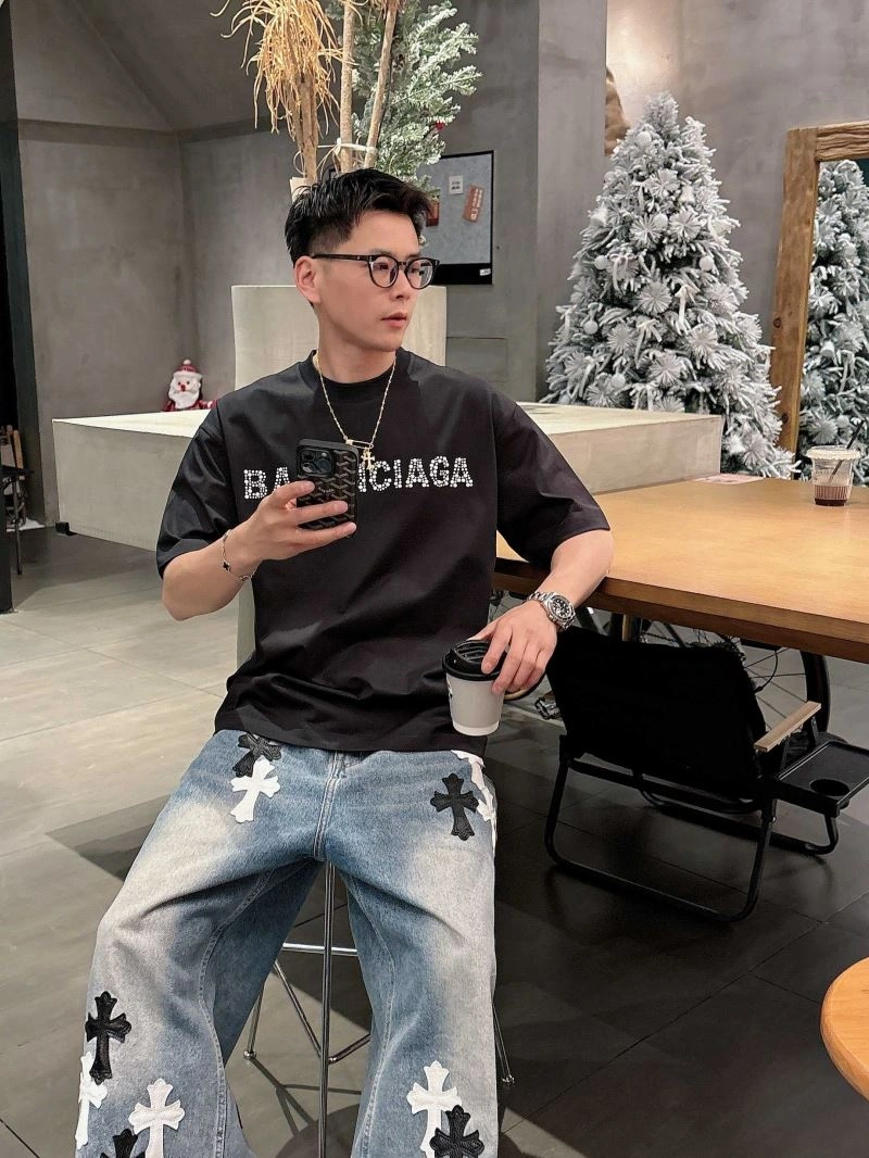 Balenciaga T-Shirts Seasonal 96928
