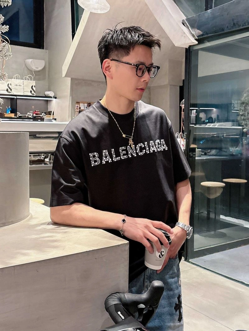 Balenciaga T-Shirts Seasonal 96928