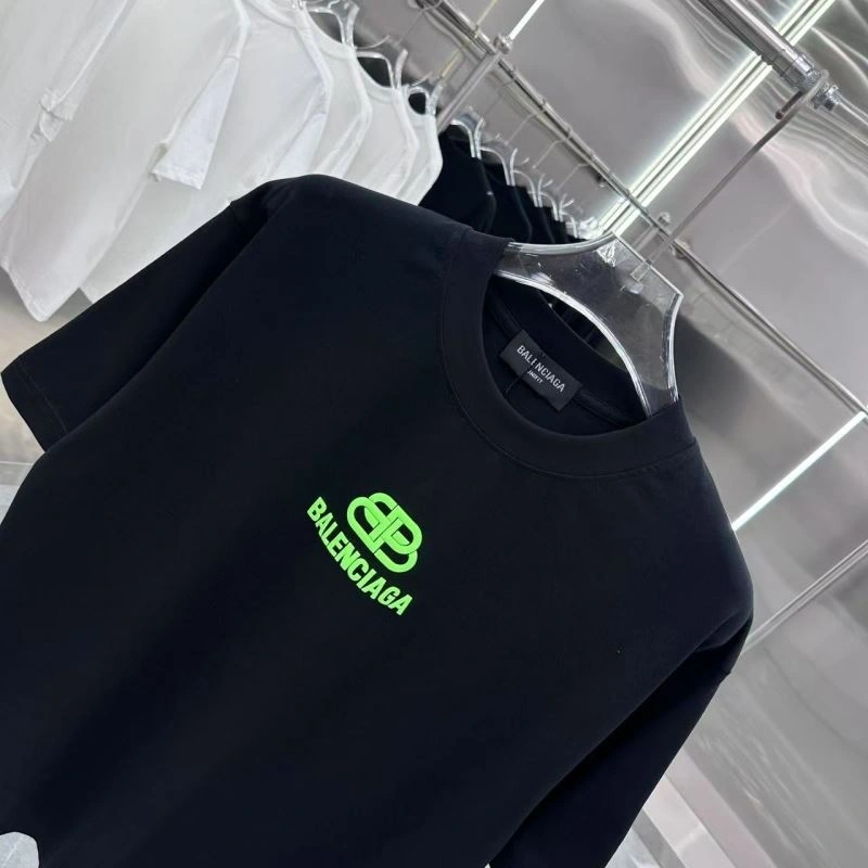 SmoothTexture Balenciaga T-Shirts 96880