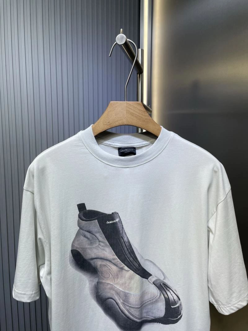 Balenciaga T-Shirts Lightweight 96870
