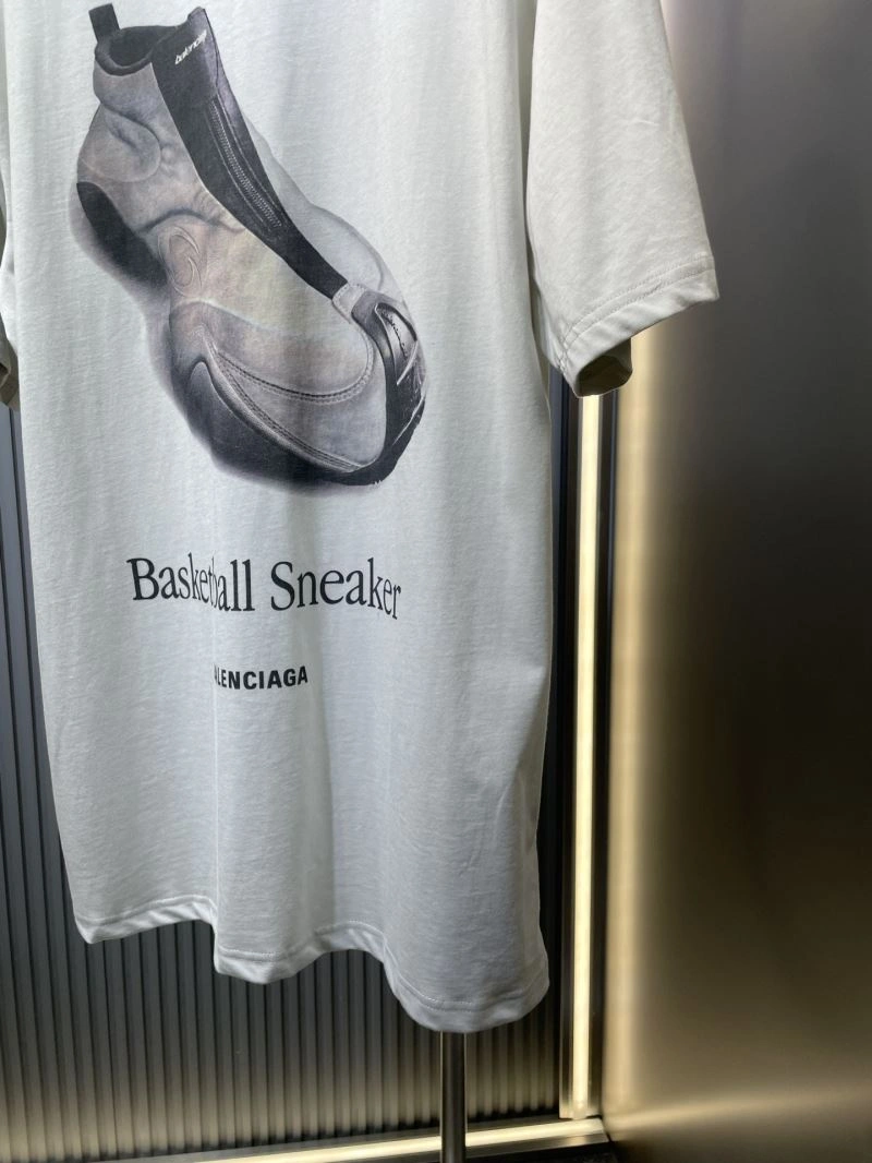 Balenciaga T-Shirts Lightweight 96870