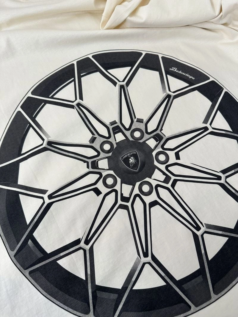 ComfortFit Balenciaga T-Shirts 96741