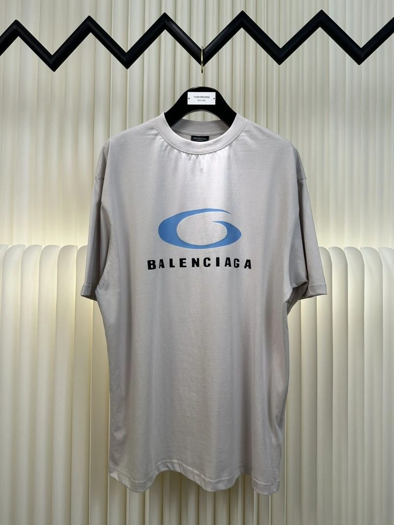 Balenciaga T-Shirts Comfortable 96777