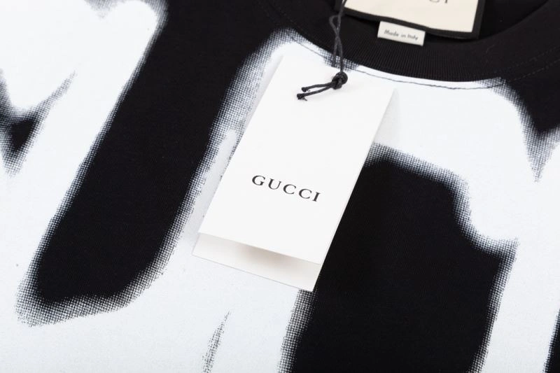 Soft Balenciaga T-Shirts 96772