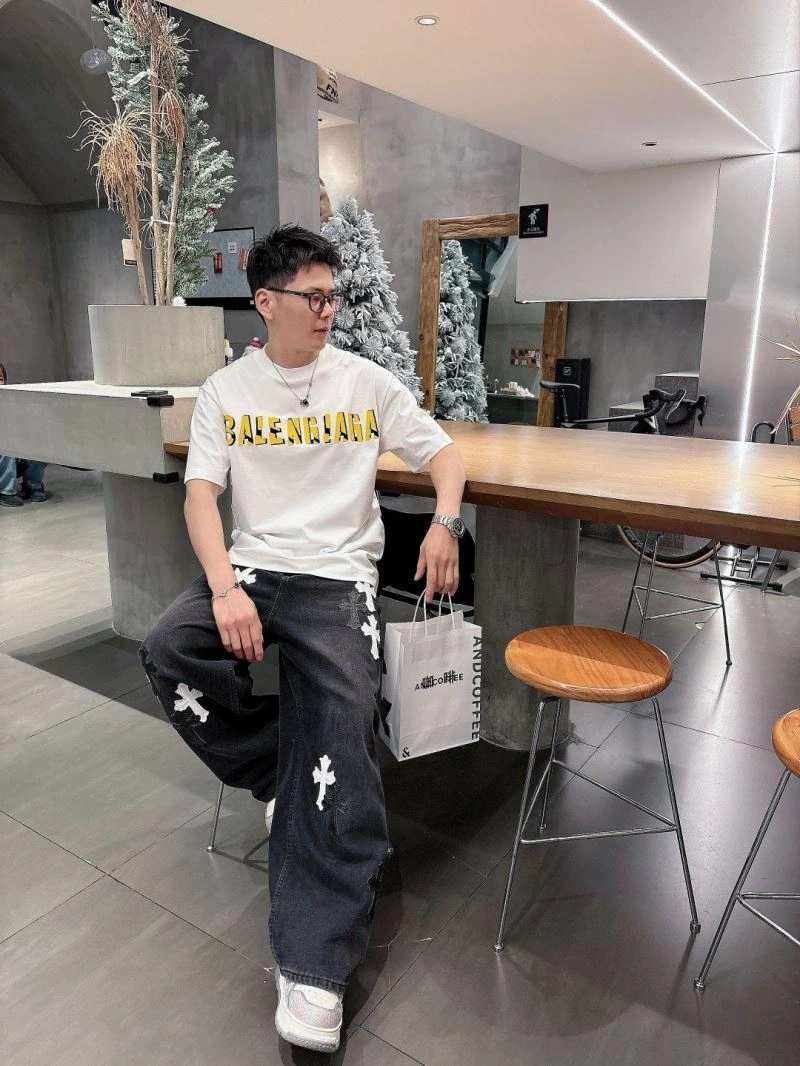 Supportive Balenciaga T-Shirts 96726