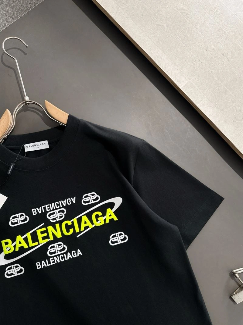 Balenciaga T-Shirts Durable 96744
