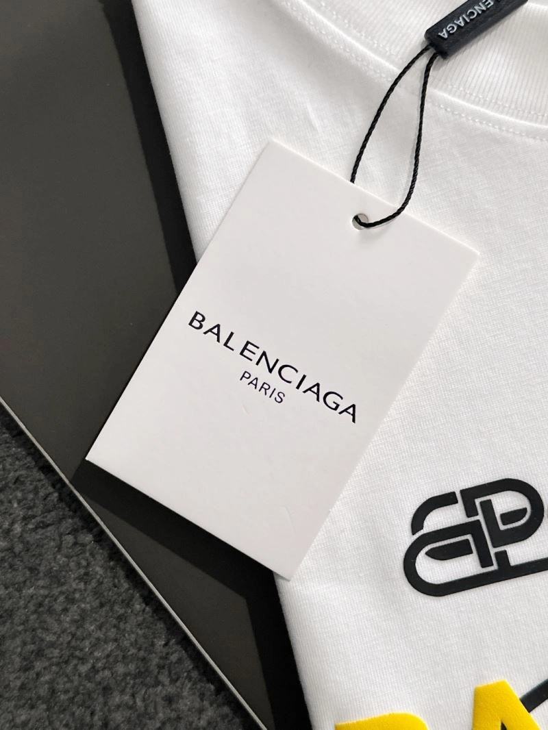 Balenciaga T-Shirts Neat 96745