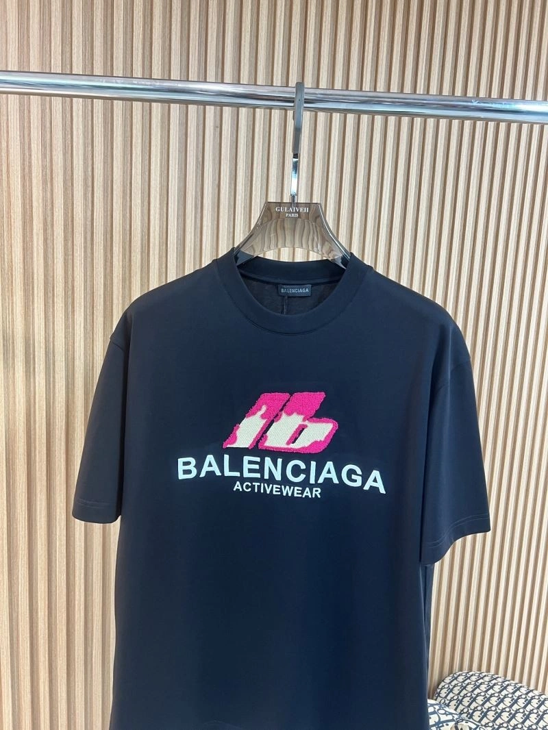Flexible Balenciaga T-Shirts 96714