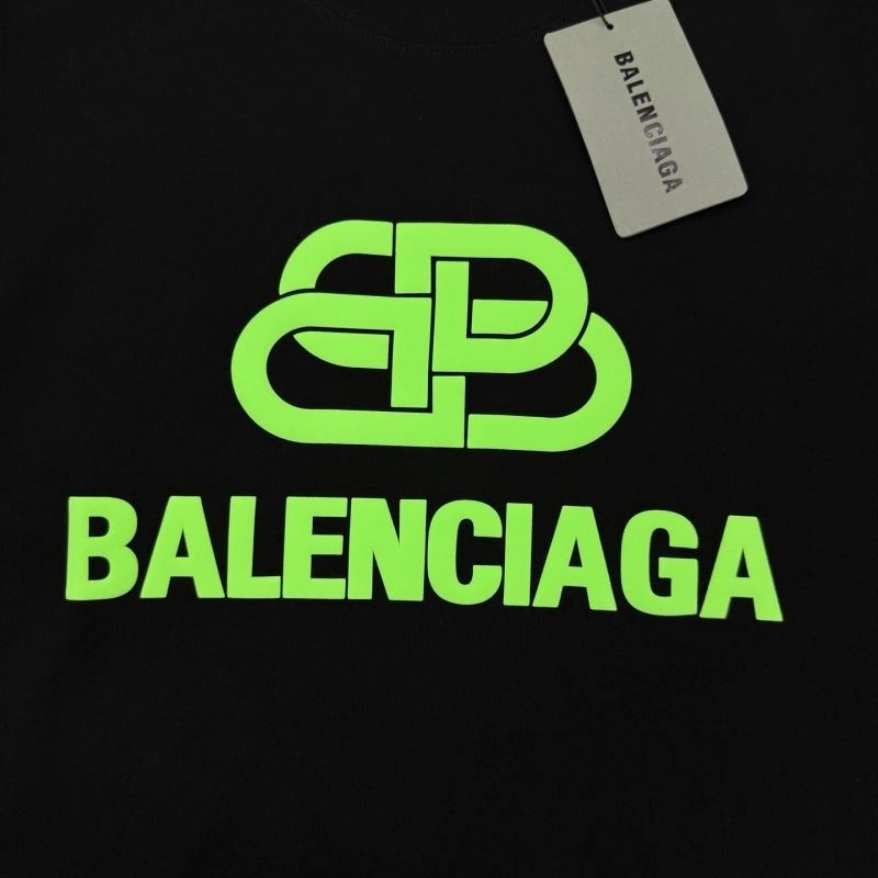 SmoothTexture Balenciaga T-Shirts 96785