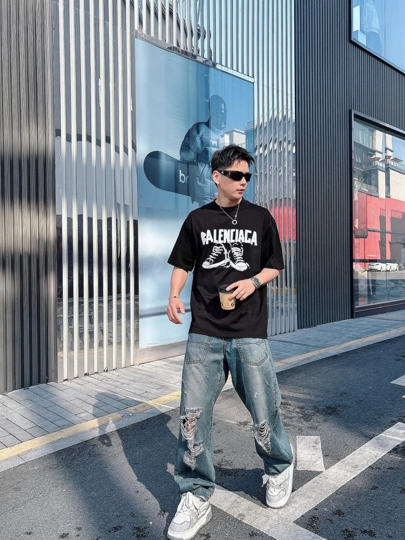 Balenciaga T-Shirts Youthful 96256