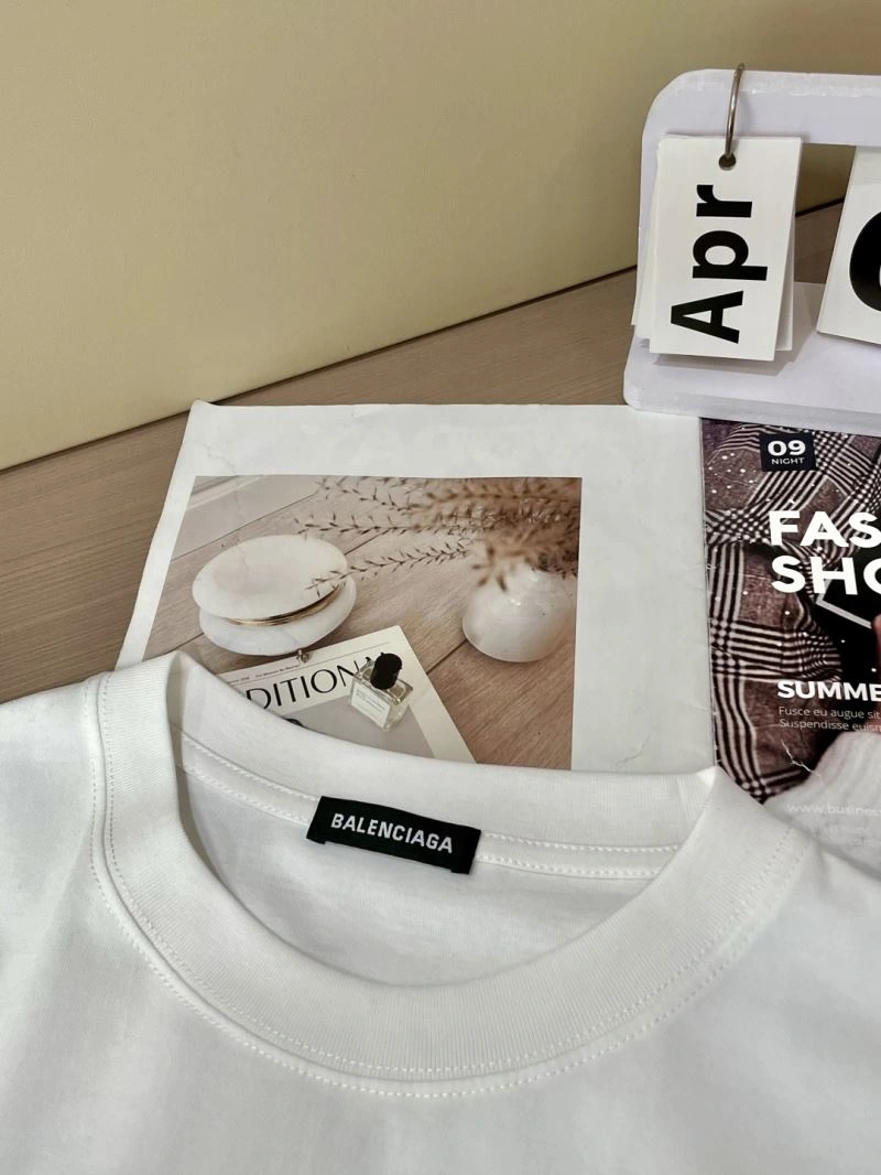 Balenciaga T-Shirts Colorful 96703
