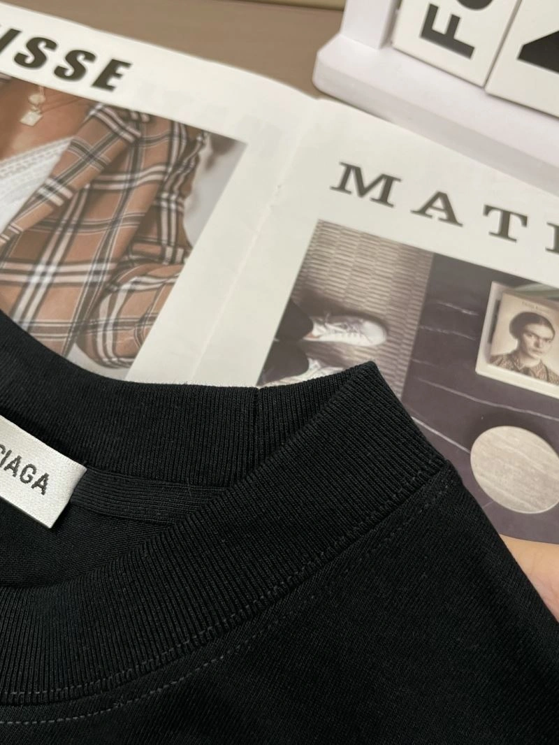 Practical Balenciaga T-Shirts 96702