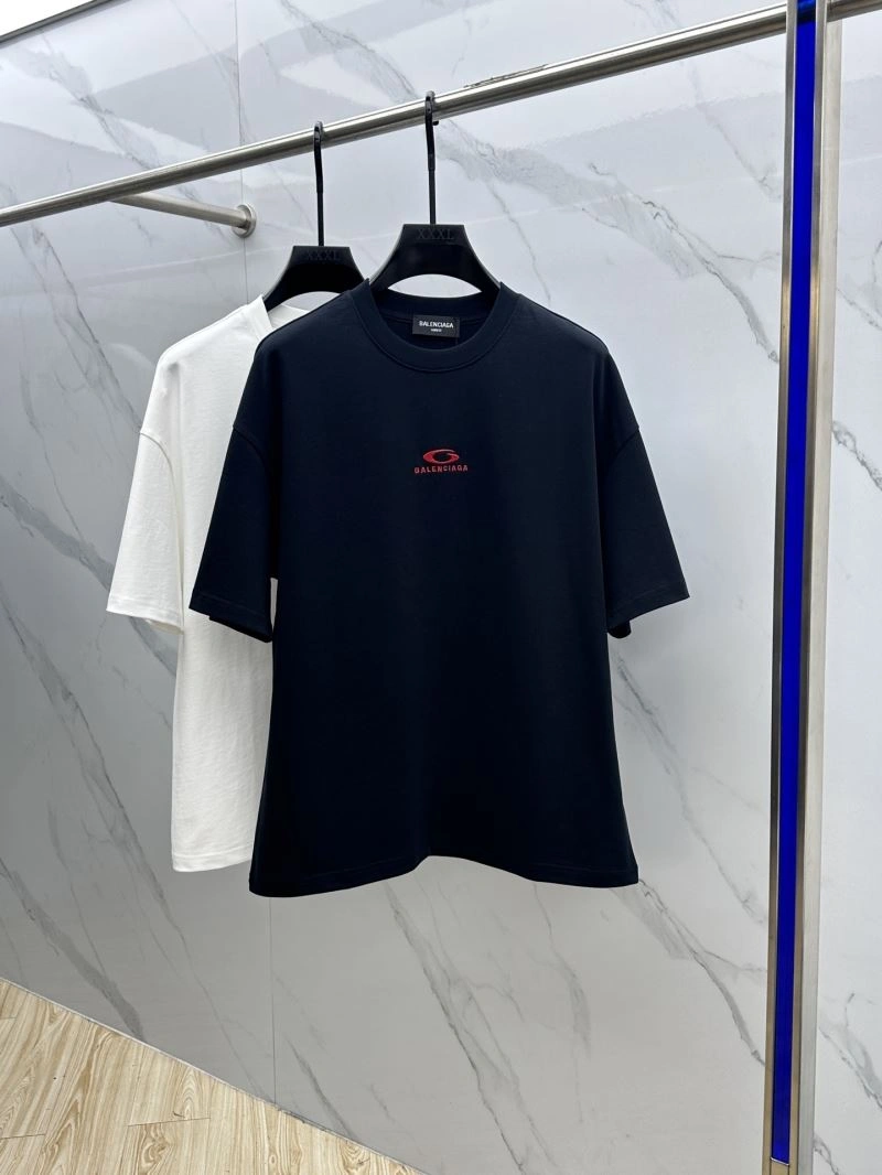 Balenciaga T-Shirts Sleek 96694