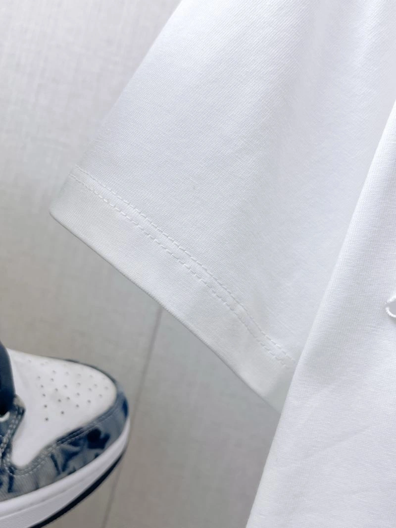 Compact Balenciaga T-Shirts 96670