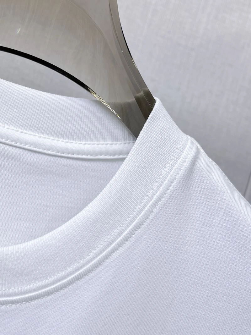 Elegant Balenciaga T-Shirts 96743