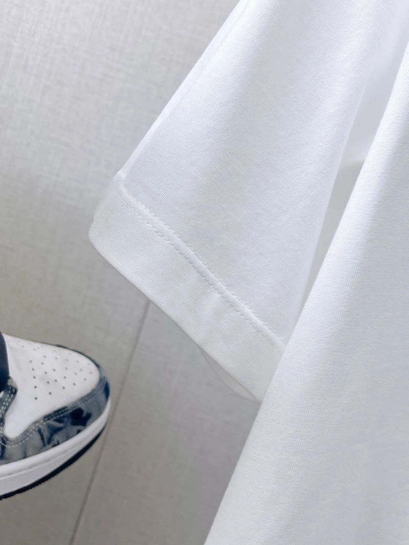 Elegant Balenciaga T-Shirts 96743