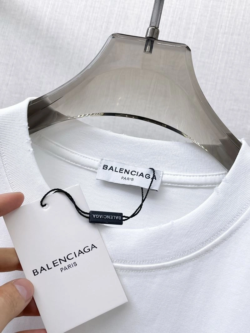 Effortless Balenciaga T-Shirts 96666