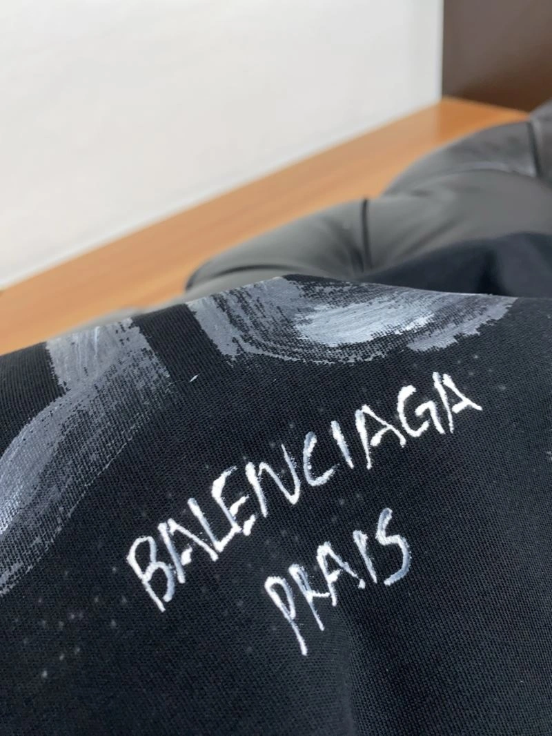 Premium Balenciaga T-Shirts 96683