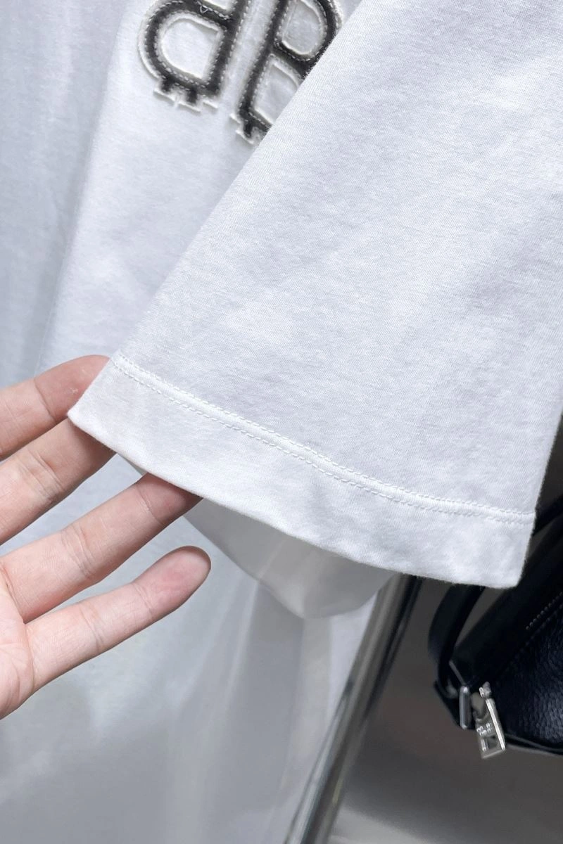 Balenciaga T-Shirts Refined 96638