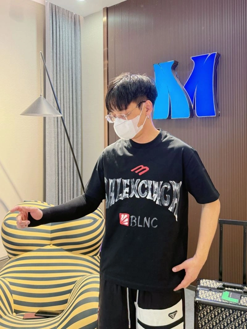 Balenciaga T-Shirts Original 96632