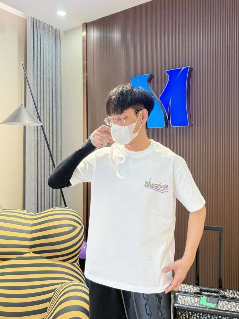 Fashionable Balenciaga T-Shirts 96656