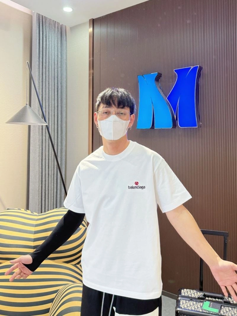 Balenciaga T-Shirts MoistureWicking 96623