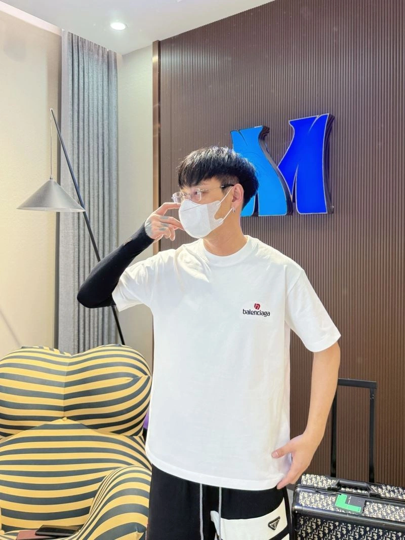 Balenciaga T-Shirts MoistureWicking 96623