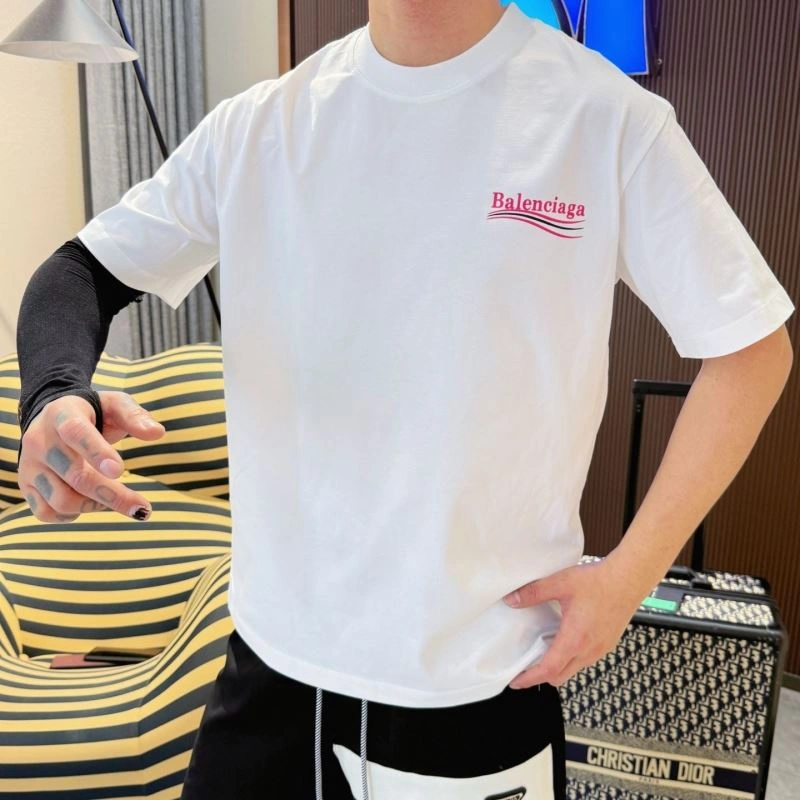 Premium Balenciaga T-Shirts 96631