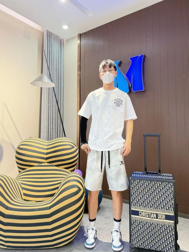 Balenciaga T-Shirts GoAnywhere 96718