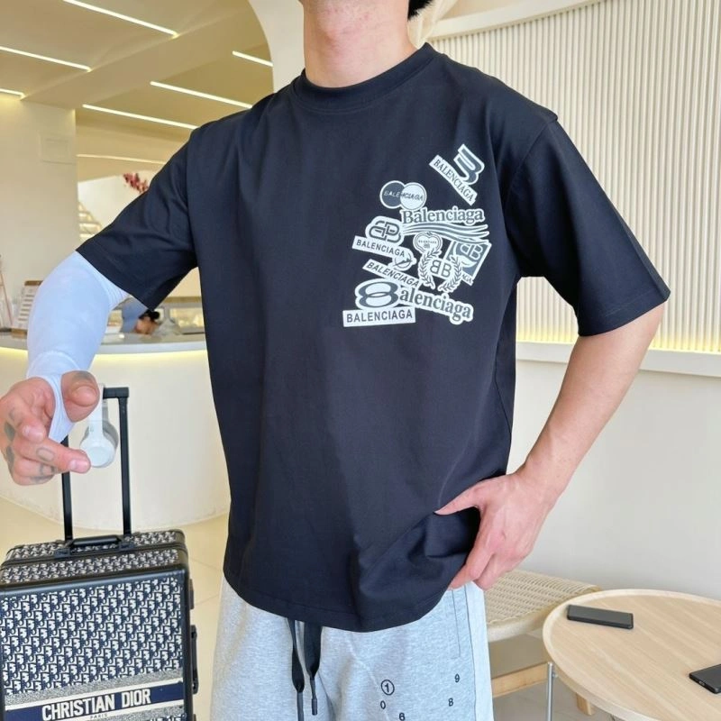Balenciaga T-Shirts Durable 96620