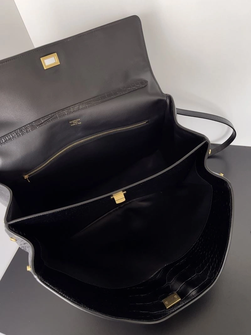 WellDesigned Balenciaga The Rodeo Luxe Oversized  Bag 69942