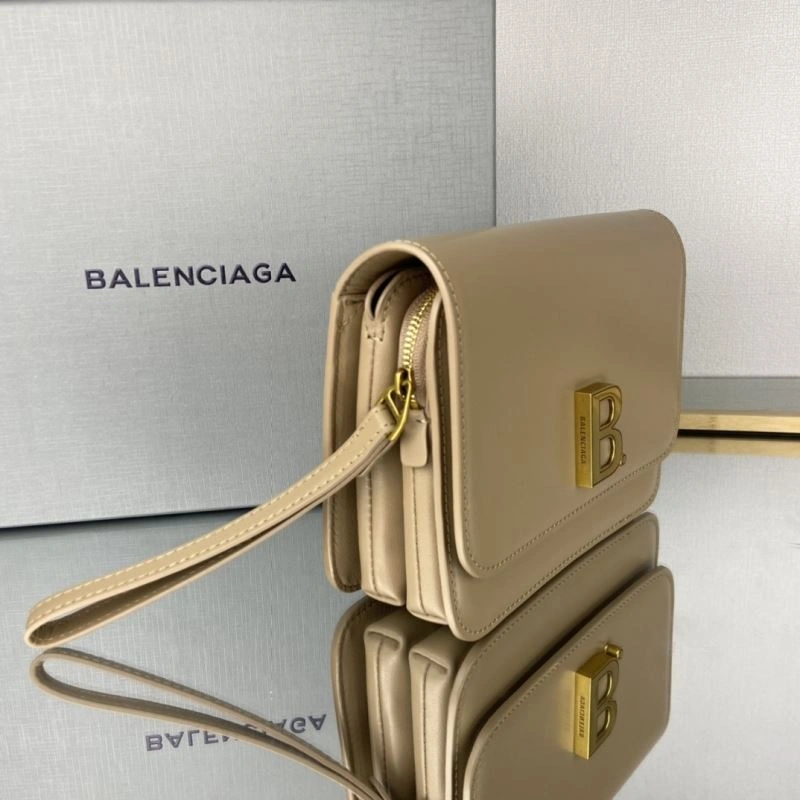 Cozy Balenciaga Third-Gen Big B Tofu Bag in Milk Tea Elegance 78332